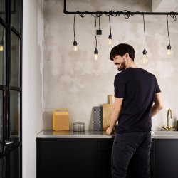 Vifa Oslo Bluetooth hjtaler m. batteri (Sand Yellow)